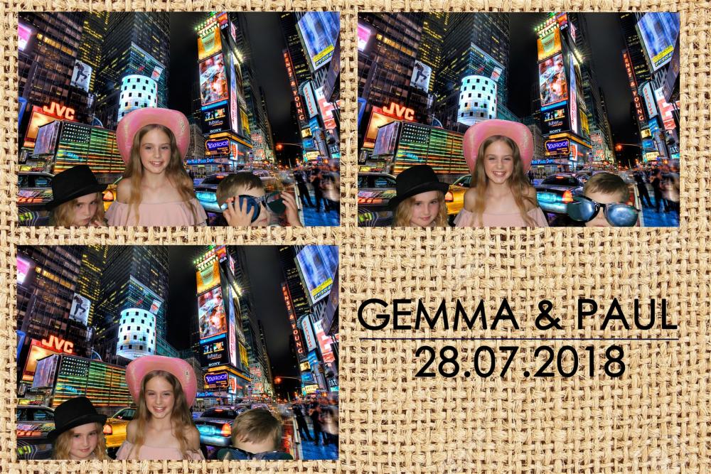 Gemma & Paul’s Wedding  | View more photos from the event at images.mobile-photo-booth.com/u/MobilePhotoBoothUK/Gemma-Paul’s-Wedding